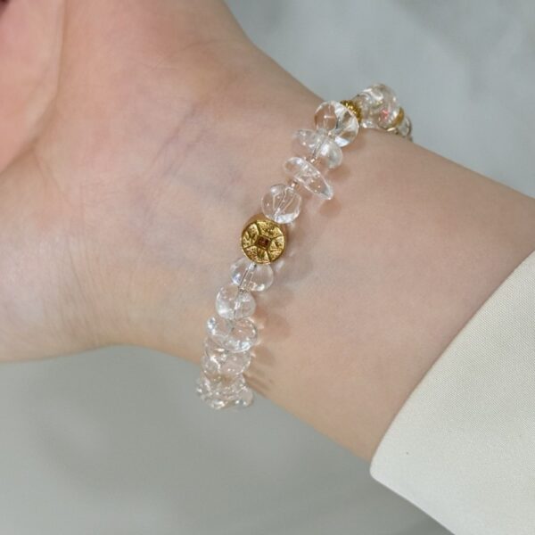 Natural White Crystal Irregular Bead Bracelet - Lucky Gourd Charm Bohemian Jewelry - Image 3