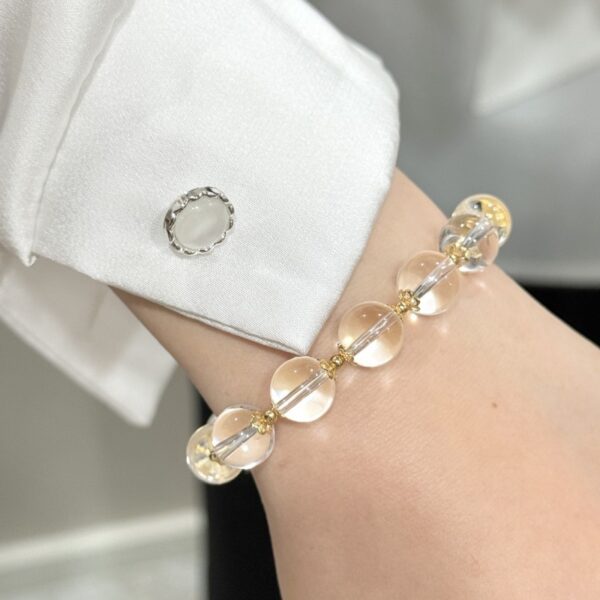 White Crystal Butterfly Bracelet - New Chinese Style Minimalist Jewelry - Image 3